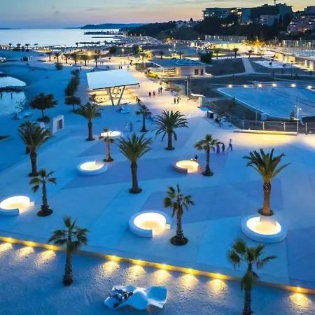 Splendid View Апартаменты *